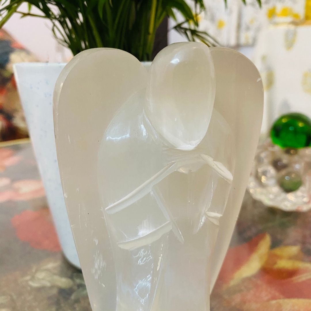 Aura Cleansing Selenite Angel ( Large )